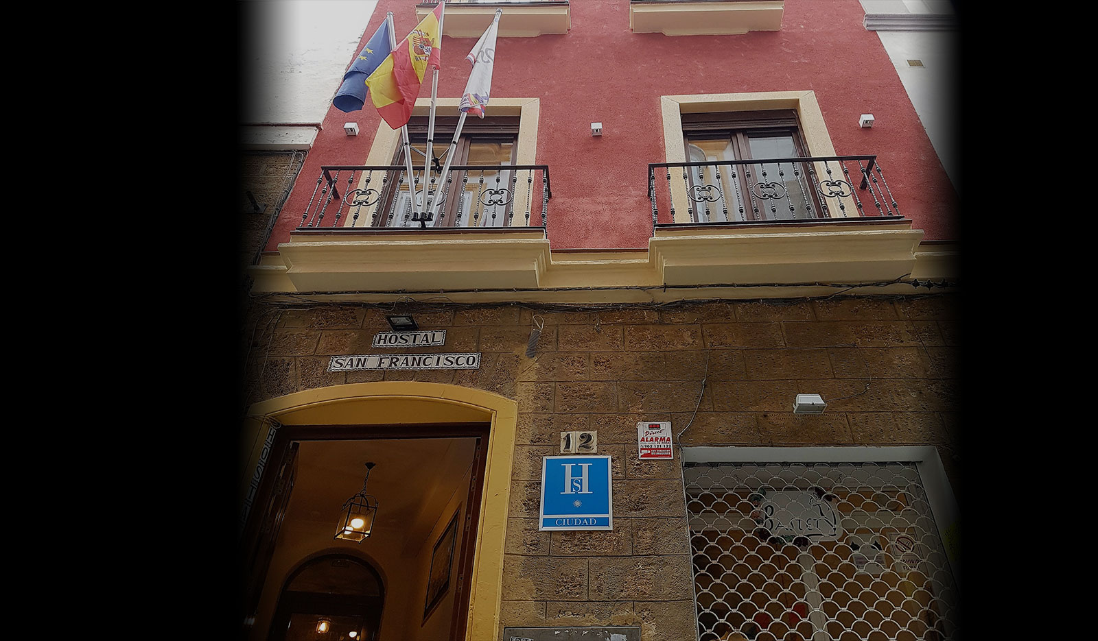 Hostal San Francisco, hoteles y alojamientos en Cádiz